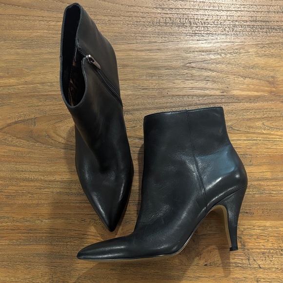 Women’s Vince Camuto Leather Ankle Boots - Picture 1 of 8